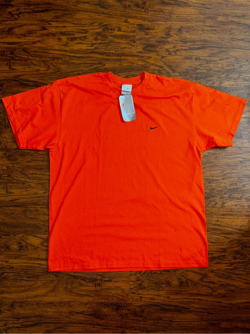 Nike NWT Crewneck T-Shirt Bright Orange Short Sleeve Tee + Swoosh 100% Cotton
